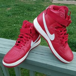 Rebirth of the Legend: Nike Air Force 1 Rebirth of the Legend: Nike Air Force 1